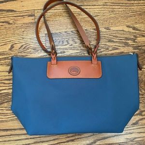 NWT, Dooney and Bourke tote